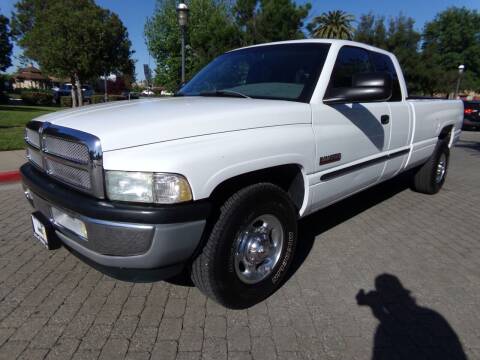 2000 Dodge Ram 2500 for sale at Family Truck and Auto in Oakdale CA