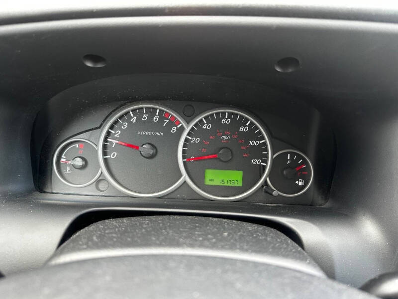 2005 Mazda Tribute i