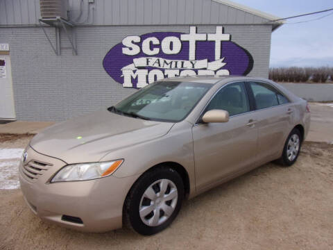 2009 Toyota Camry for sale at SCOTT FAMILY MOTORS in Springville IA