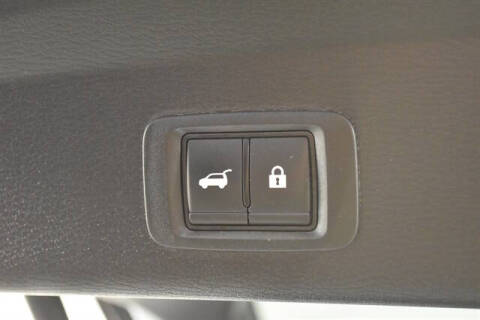 2024 Mitsubishi Outlander PHEV SE