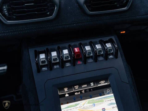 2024 Lamborghini Huracan STO