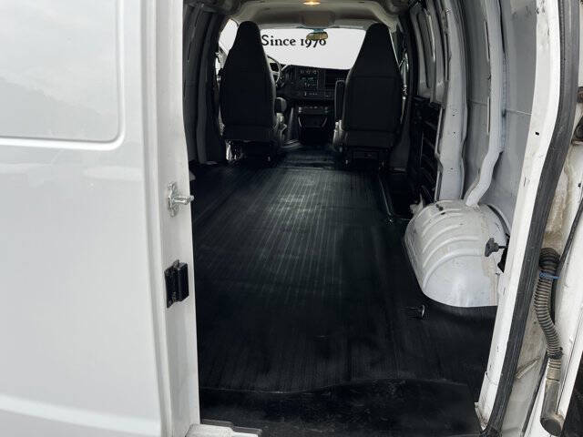 2019 Chevrolet Express 2500