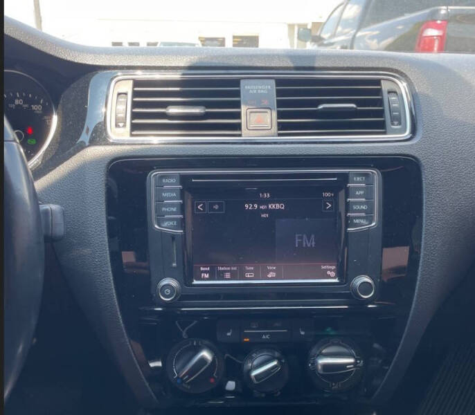 2018 Volkswagen Jetta 1.8T SE Sport