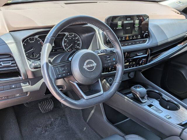 2022 Nissan Rogue SL