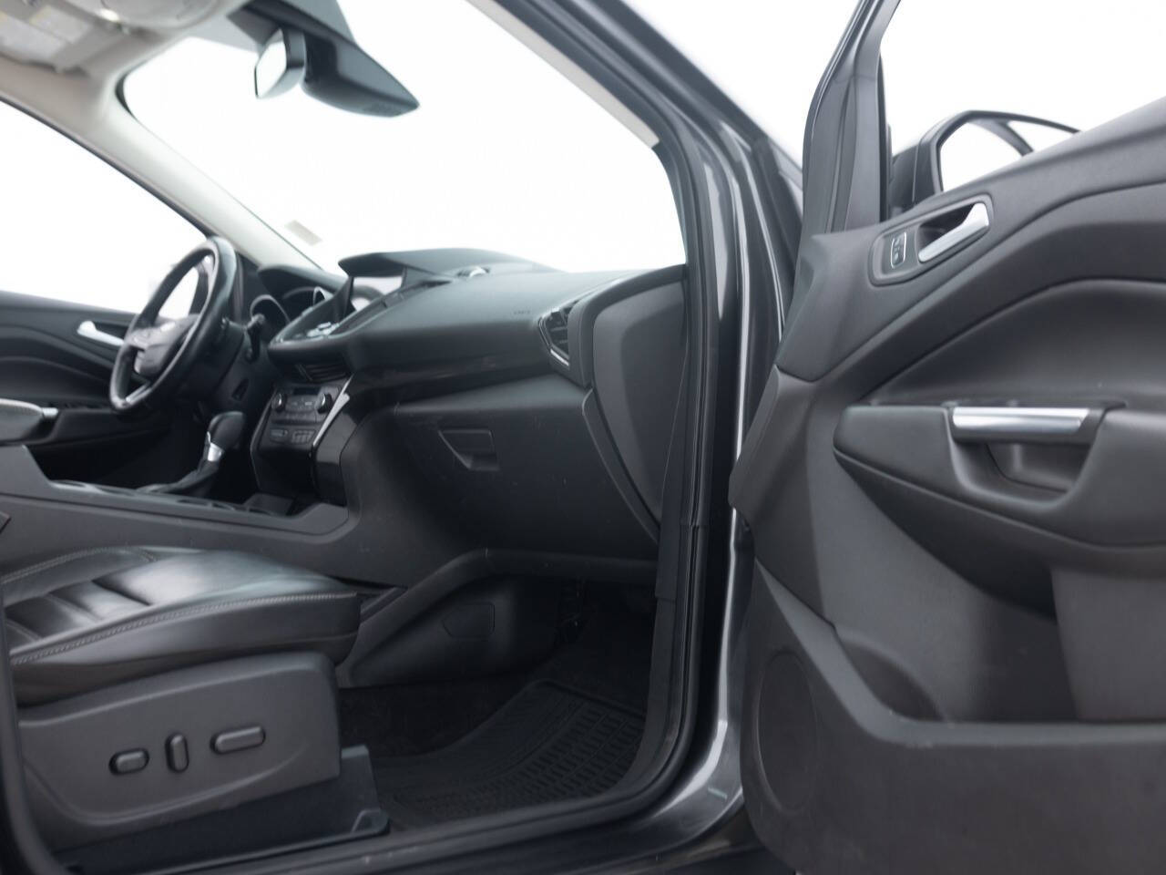Used Car 2017 Ford Escape  Titanium 4dr Suv For Sale Under $10,000 In Coal City, Illinois
