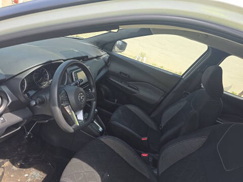 2019 Nissan Kicks S