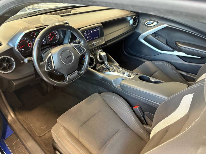 2023 Chevrolet Camaro LT