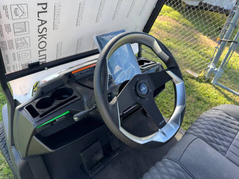 2026 Atlas 6-Passenger