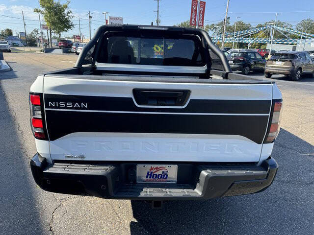 2024 Nissan Frontier