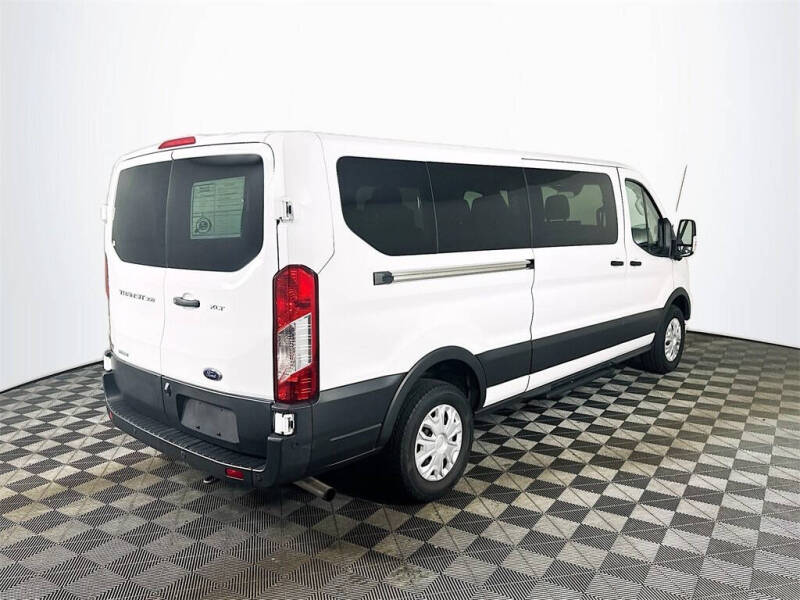2023 Ford Transit 350 XLT