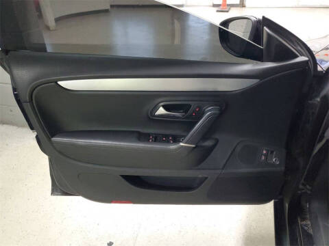 2010 Volkswagen CC Luxury