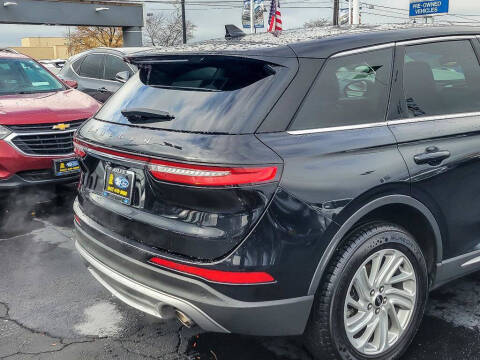 2023 Lincoln Corsair Standard