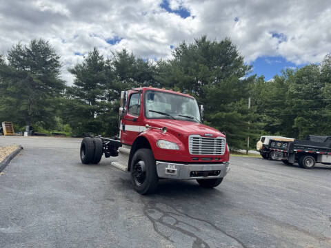 2007 Freightliner M2 106