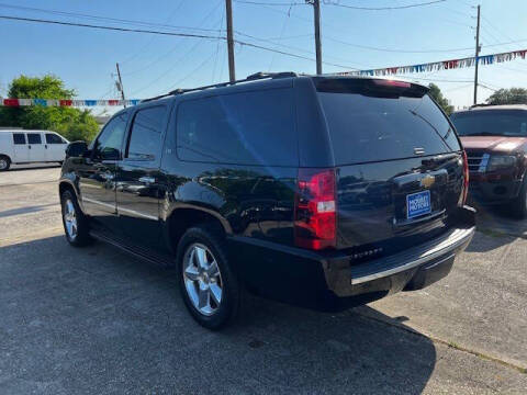 2014 Chevrolet Suburban LTZ