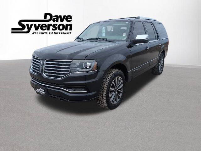 2015 Lincoln Navigator Base's photo