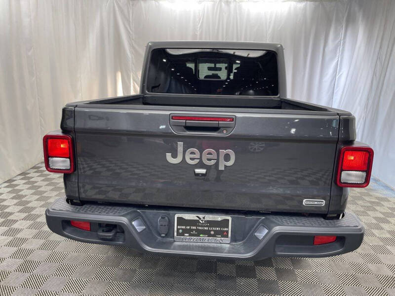 2023 Jeep Gladiator Overland