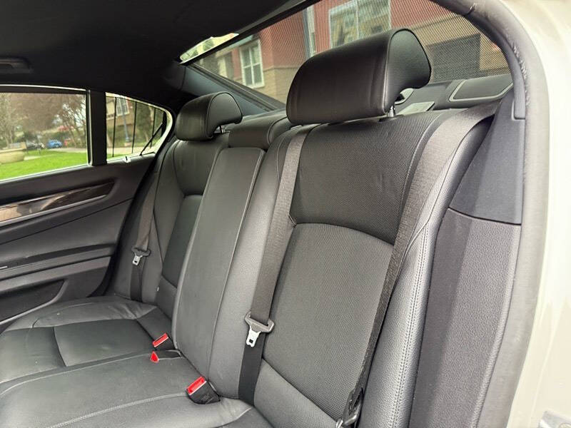 2011 BMW 7 Series 740Li