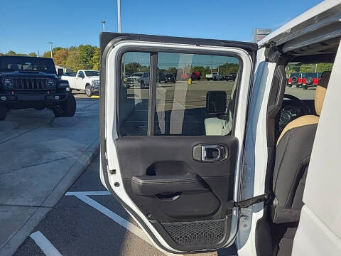 2021 Jeep Gladiator Overland