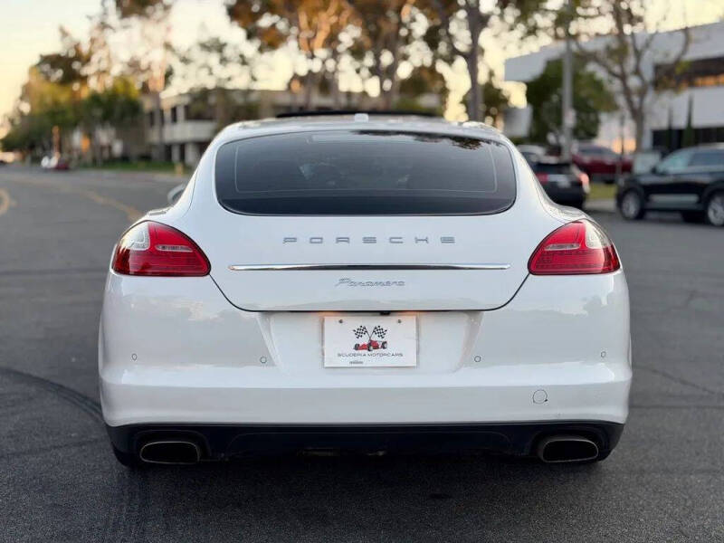 2012 Porsche Panamera