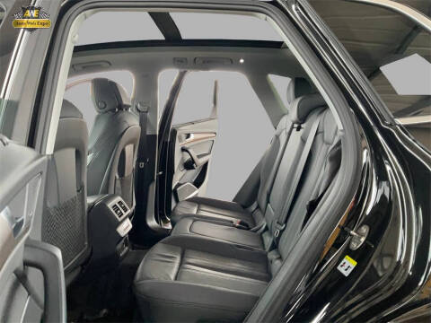 2024 Audi Q5 e quattro S line Prem Pl 55 TFSI