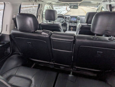 2013 Toyota Land Cruiser