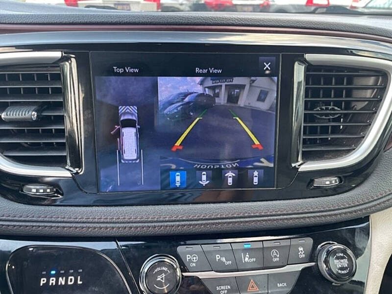 2017 Chrysler Pacifica Limited