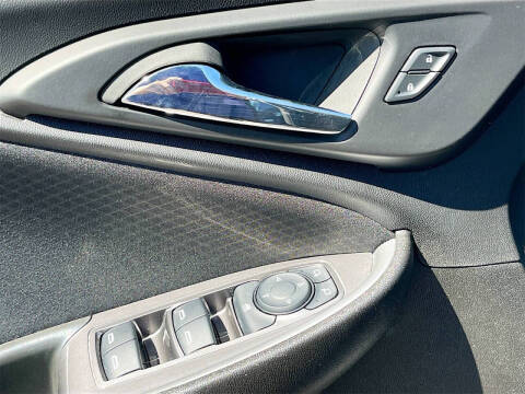 2025 Chevrolet Malibu LS