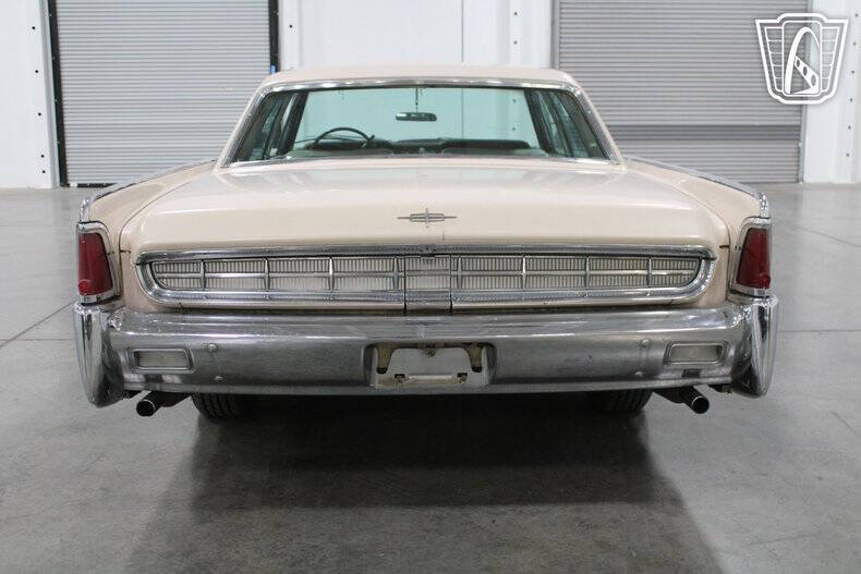 1963 Lincoln Continental