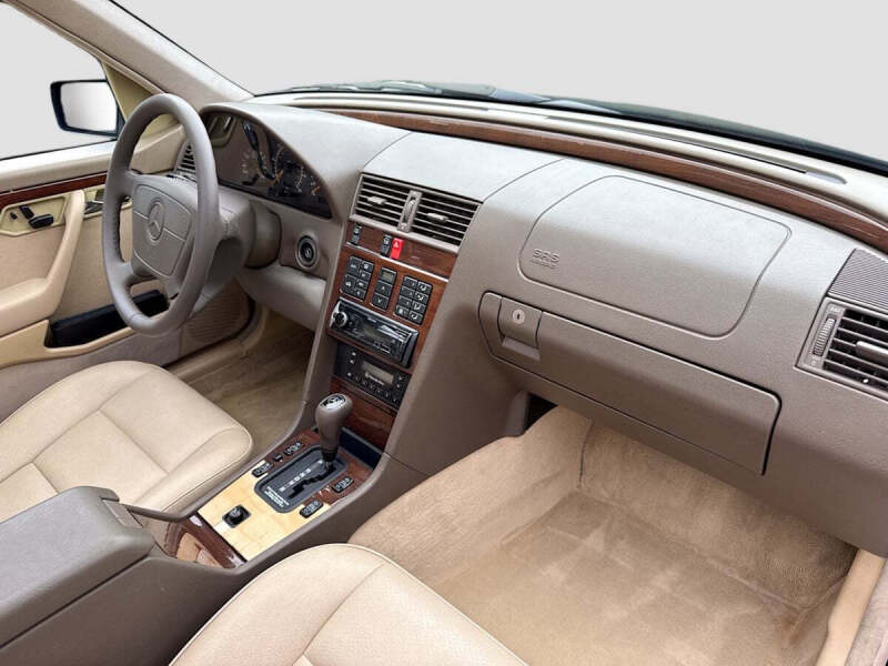 1995 Mercedes-Benz C-Class C 280