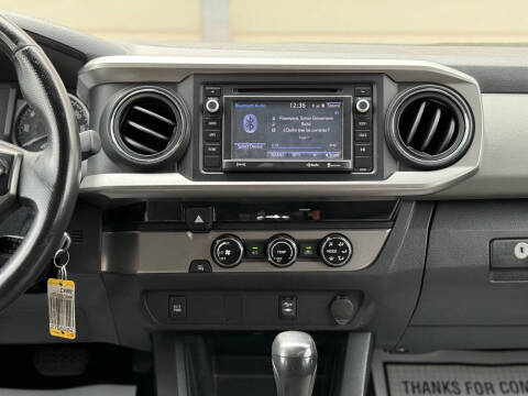 2017 Toyota Tacoma SR5 V6