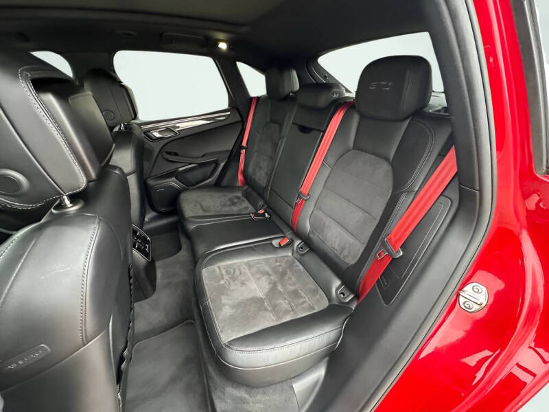 2017 Porsche Macan GTS