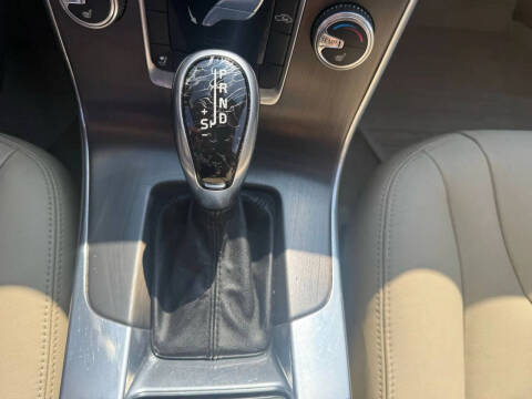 2015 Volvo V60 T5 Premier