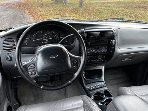 1999 Ford Explorer Eddie Bauer
