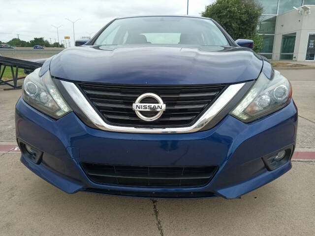 2016 Nissan Altima for sale at Auto Haus Imports in Grand Prairie, TX