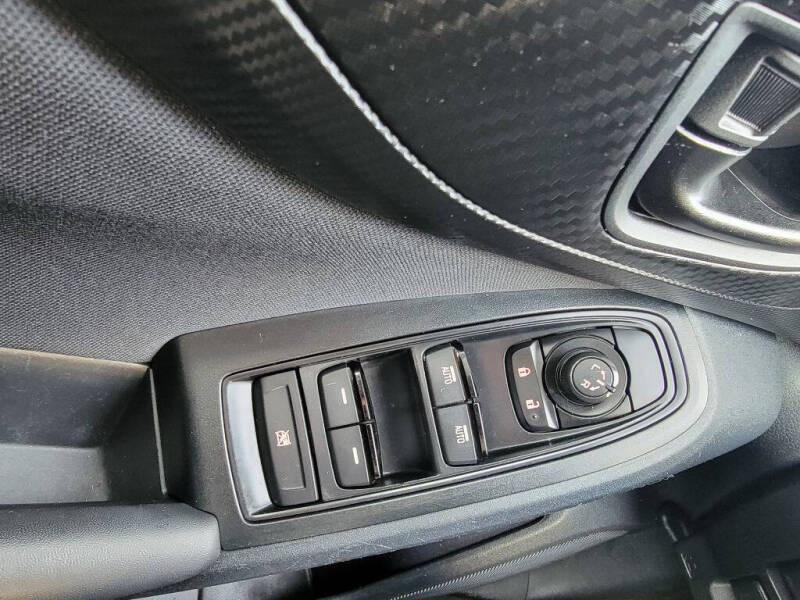 2019 Subaru Impreza 2.0i