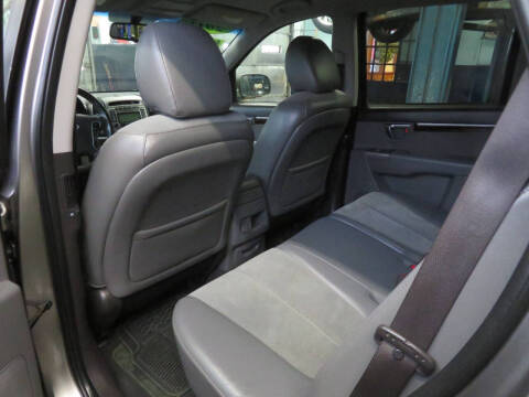 2011 Hyundai Santa Fe SE