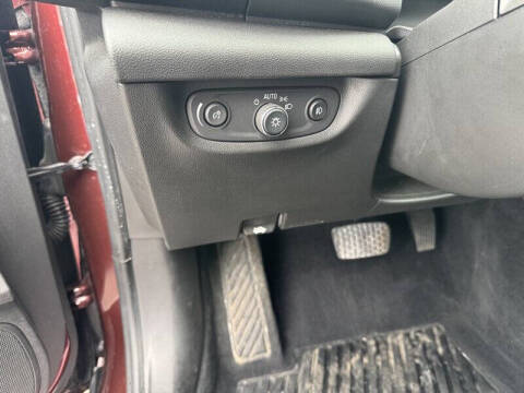 2018 Buick Regal TourX Essence