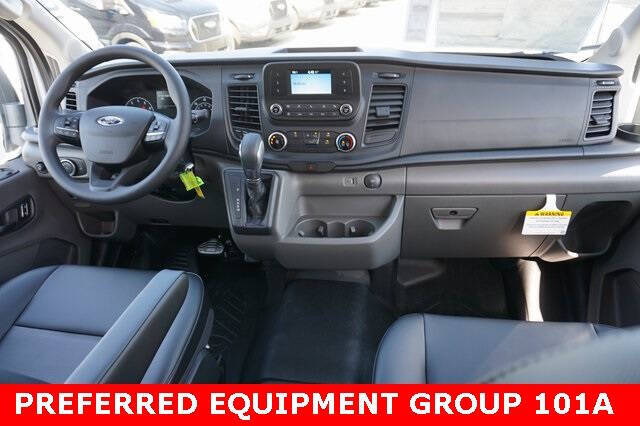 2025 Ford Transit 250
