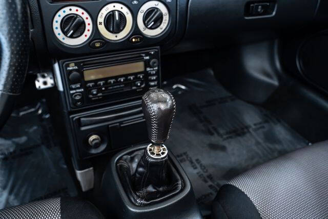2000 Toyota MR2 Spyder