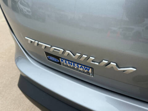 2022 Ford Edge Titanium