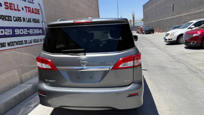 2016 Nissan Quest