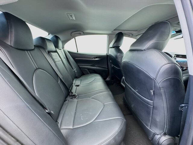 2018 Toyota Camry Hybrid SE