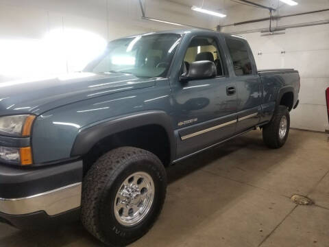 2006 Chevrolet Silverado 2500HD for sale at MADDEN MOTORS INC in Peru IN