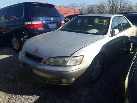 1998 Lexus ES 300 for sale at DRIVE-RITE in Saint Charles MO