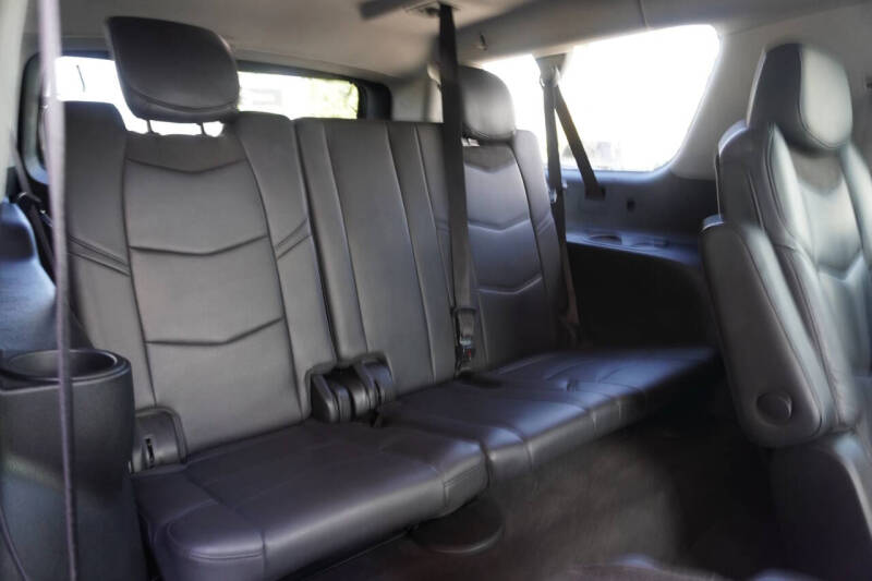 2020 Cadillac Escalade ESV Luxury