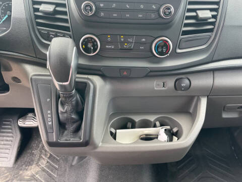 2025 Ford Transit