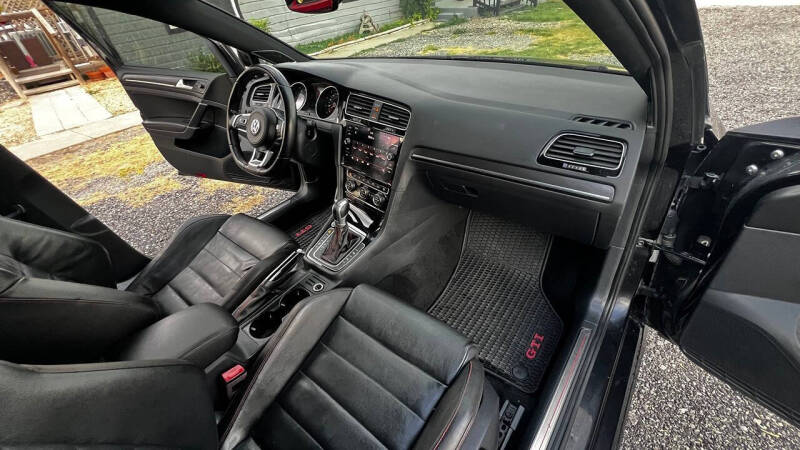 2018 Volkswagen Golf GTI Autobahn