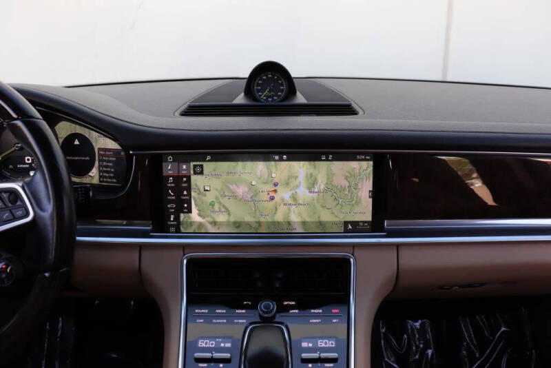 2018 Porsche Panamera 4 E-Hybrid