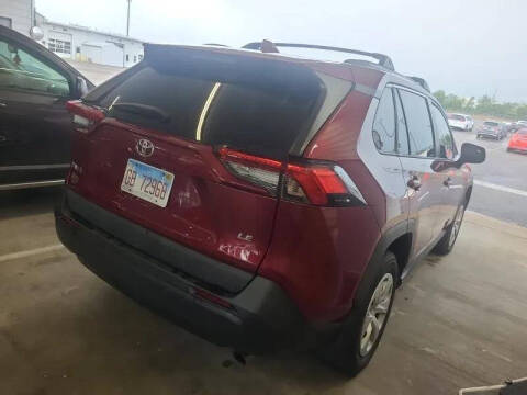 2020 Toyota RAV4 LE