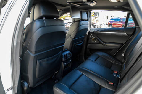 2012 BMW X6 M